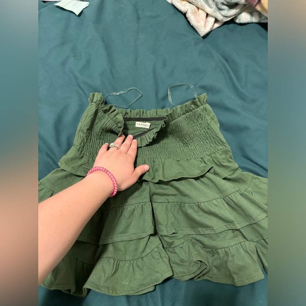 Earth bound skirt